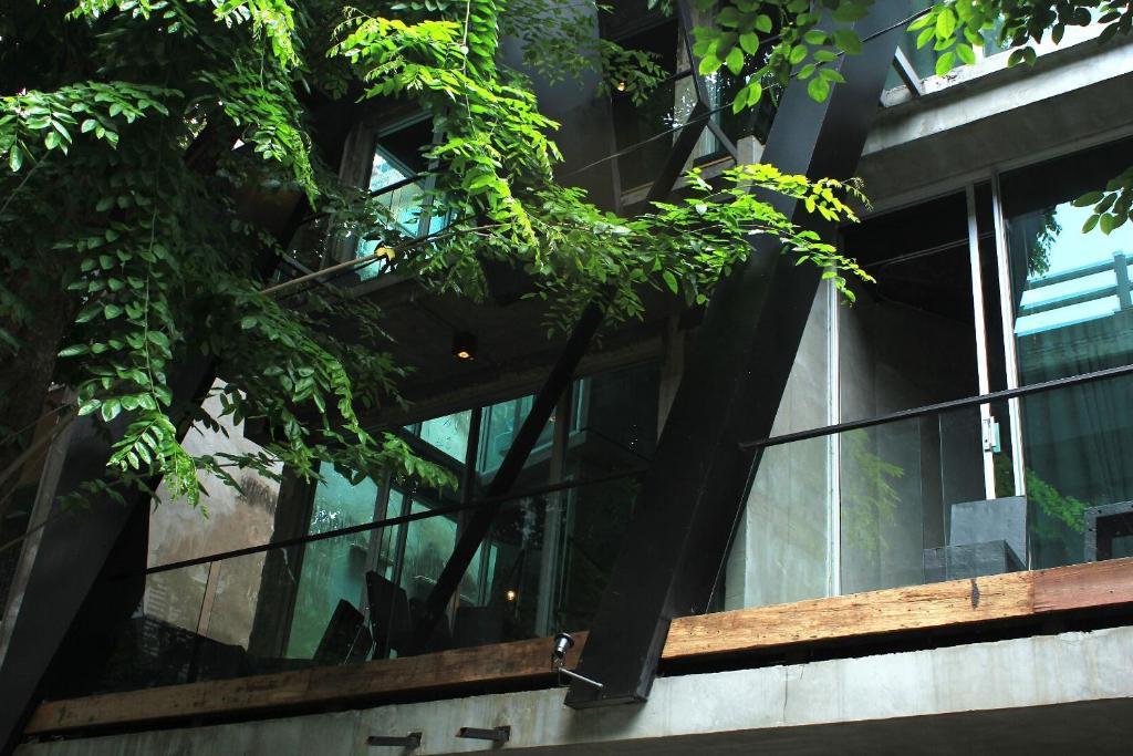 Thrive The Hostel : Patpong By The Belle Bangkok Buitenkant foto